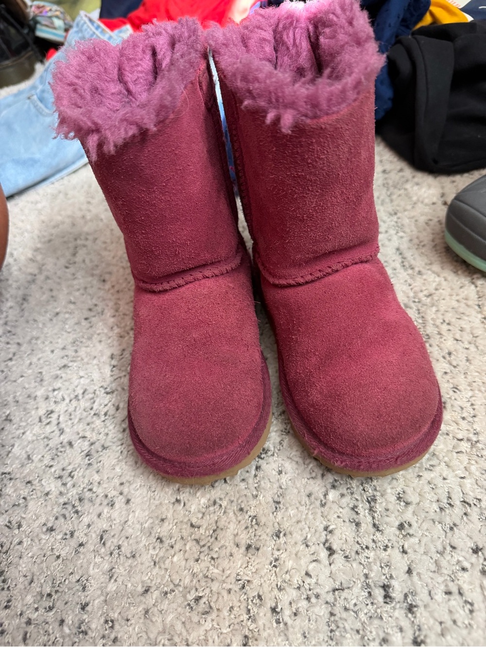 UGG Kids Plush Shearling Boots raspberry w bows size 10